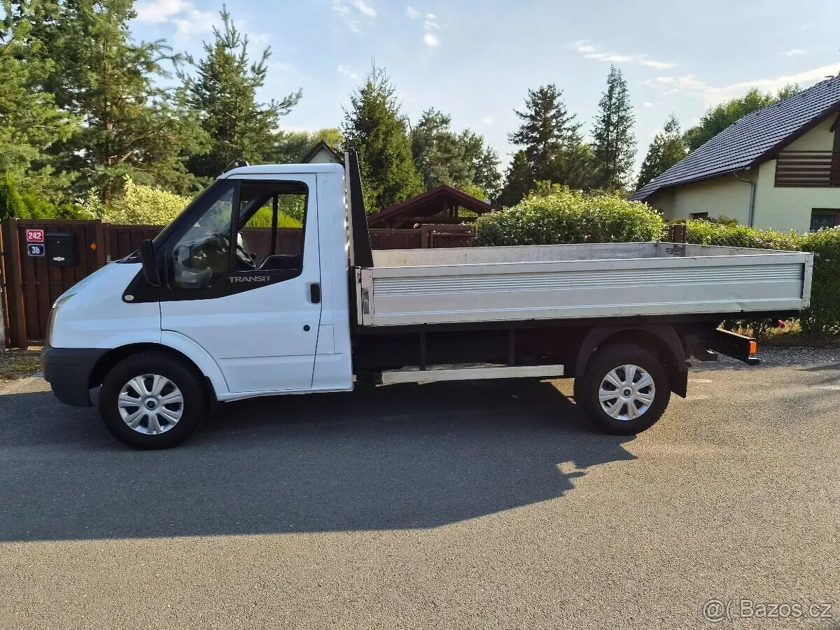 Ford Transit 2007 photo 2