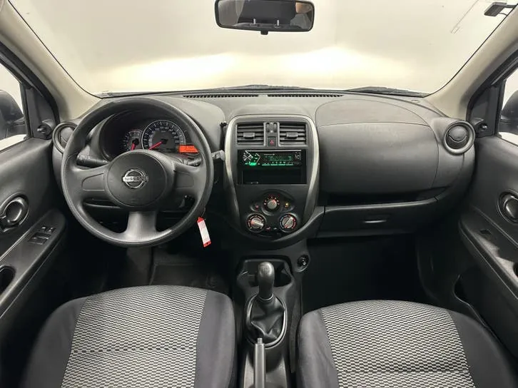 Nissan Micra 2014 photo 2