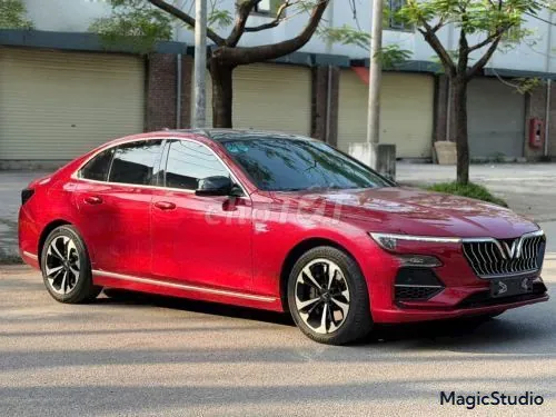 Vinfast Lux A2.0 2022 photo 2