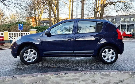 Dacia Sandero 2011 photo 5