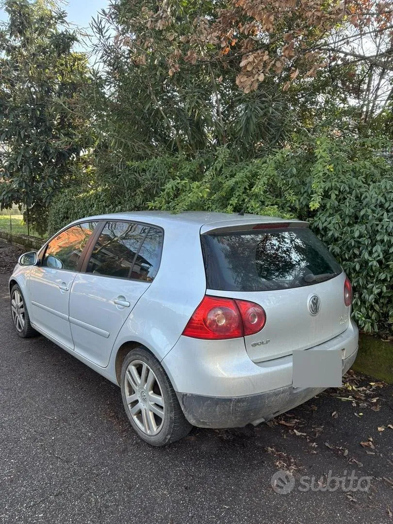 Volkswagen Golf 2006 photo 2