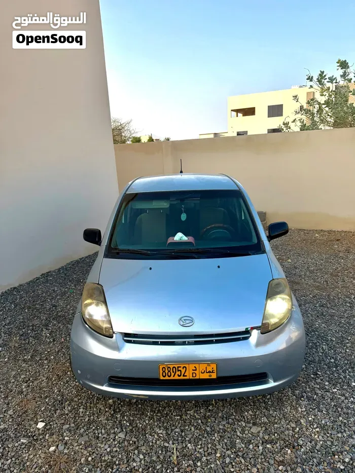Toyota Sirion 2005 photo 4