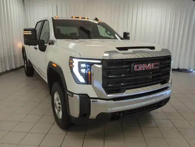 GMC Sierra 2500Hd 2026 photo 2