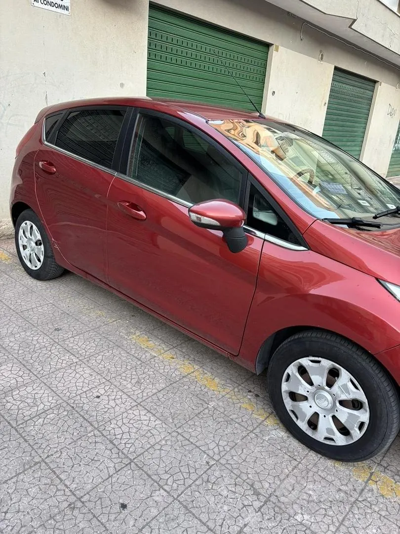 Ford Fiesta 2009 photo 4
