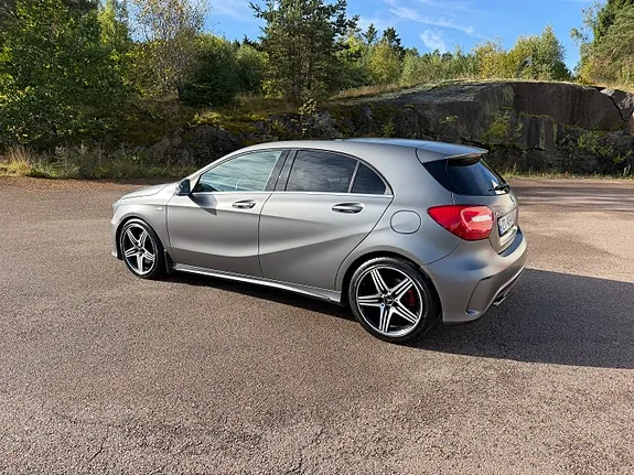 Mercedes-Benz A250 2013 photo 4