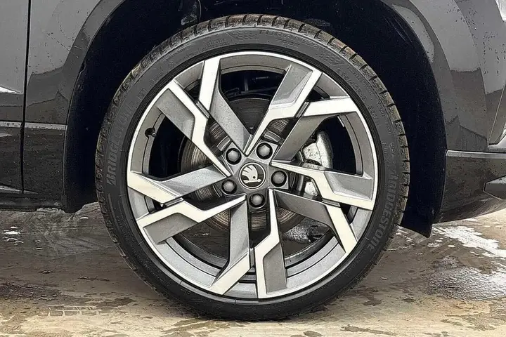Skoda Karoq 2026 photo 5