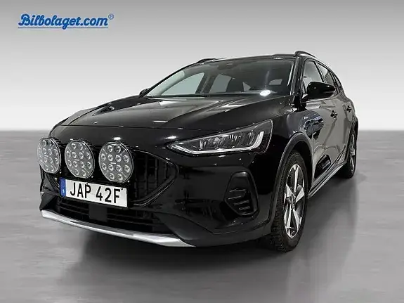 Ford Focus 2024 photo 2