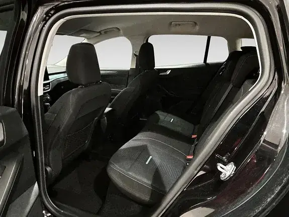 Ford Focus 2024 photo 4