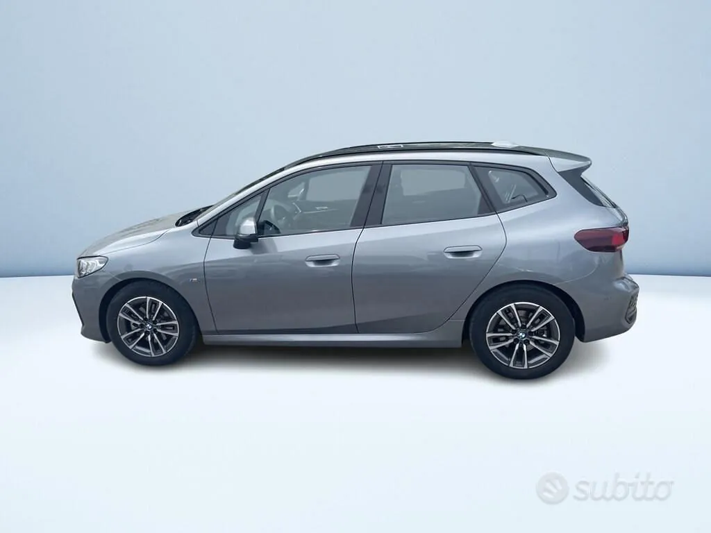 BMW 2 Series 2025 photo 5