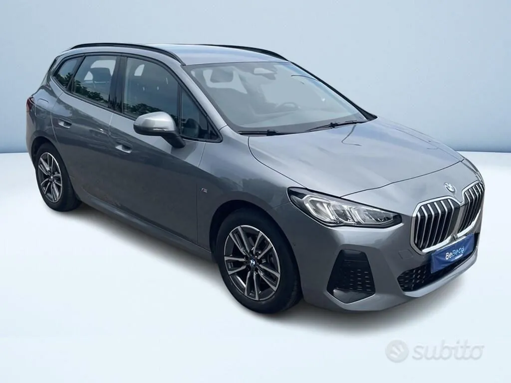 BMW 2 Series 2025 photo 3