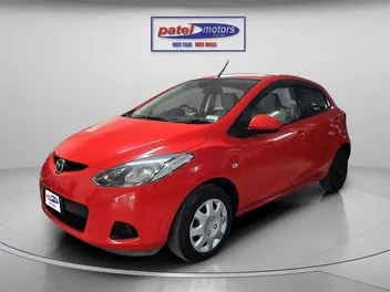 Mazda Demio 2010 photo 2