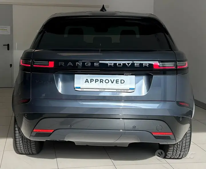 Land Rover Range Rover Velar 2026 photo 5
