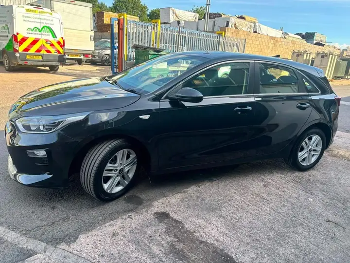 Kia Ceed 2021 photo 5