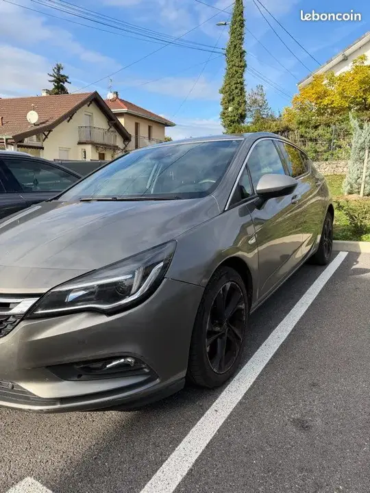 Opel Astra 2016 photo 3