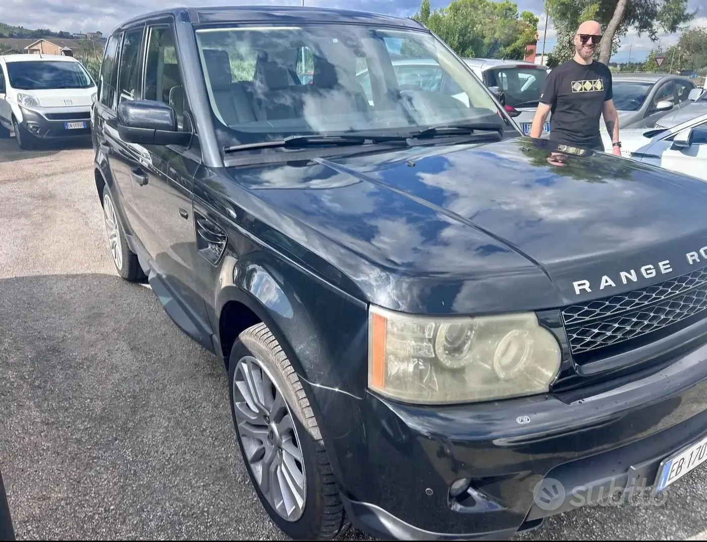 Land Rover Range Rover Sport 2010 photo 2