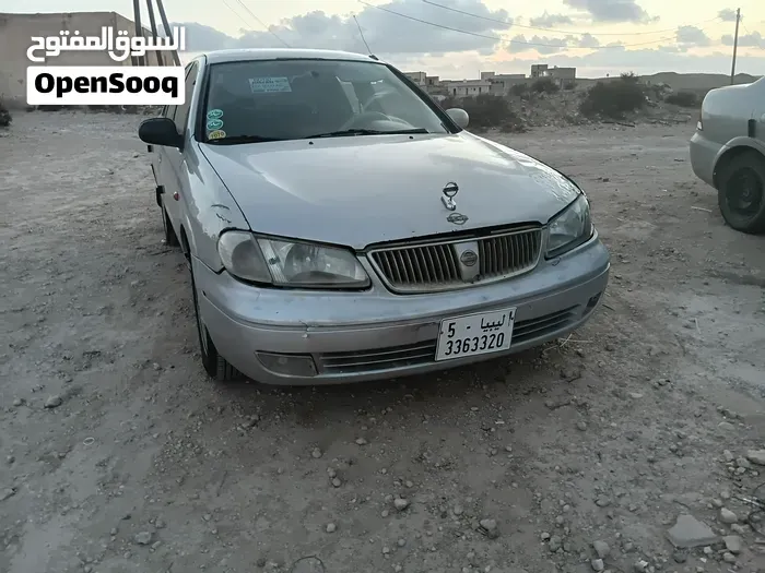 Nissan Sunny 2004 photo 2