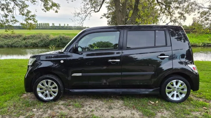 Daihatsu Materia