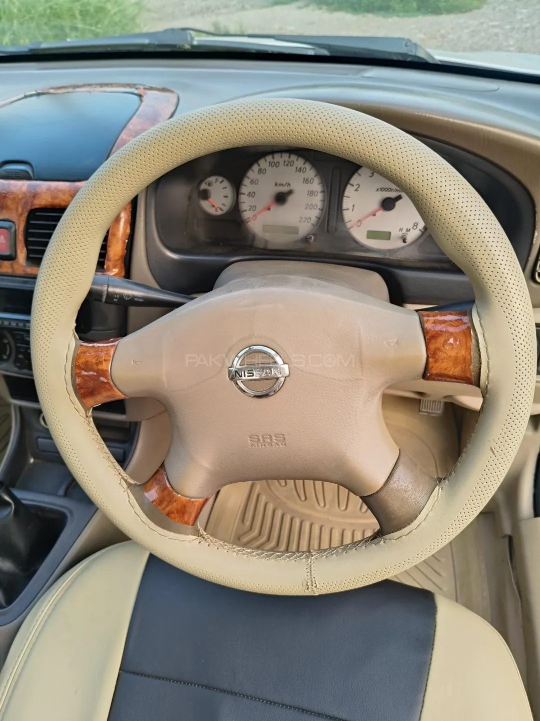 Nissan Sunny