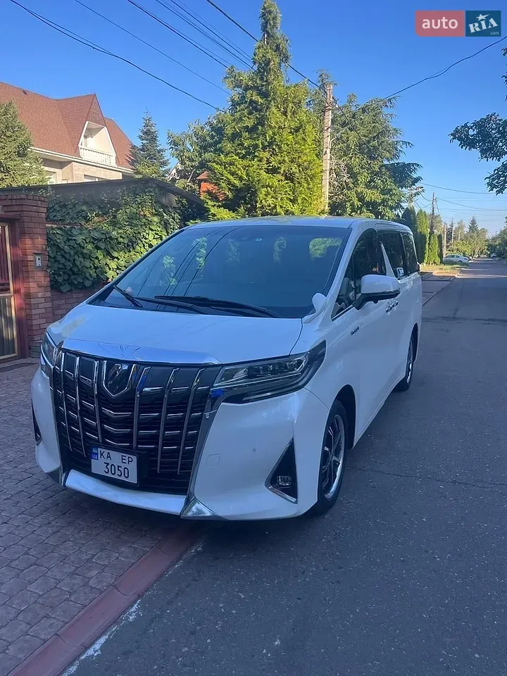 Toyota Alphard 2019 photo 2