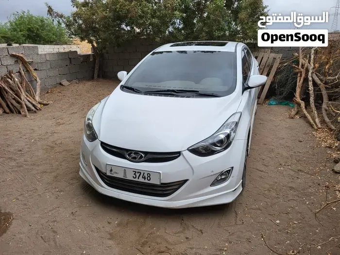 Hyundai Elantra 2013 photo 3