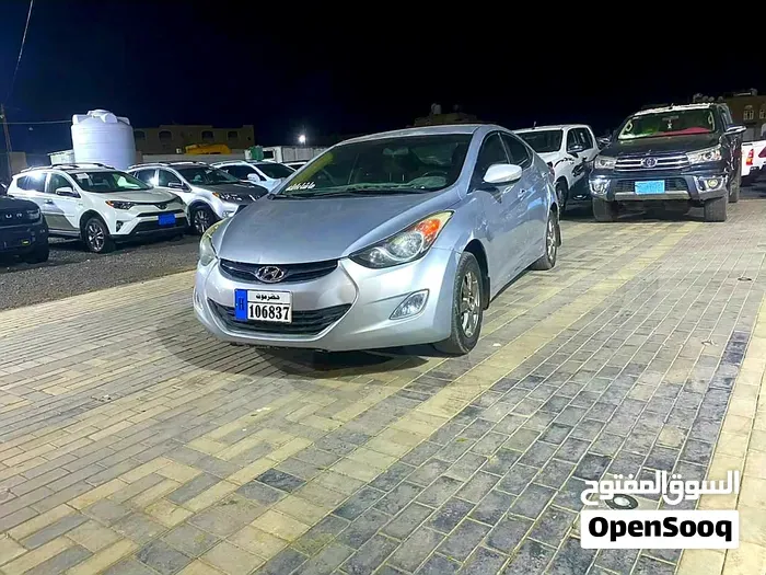 Hyundai Elantra 2013 photo 4