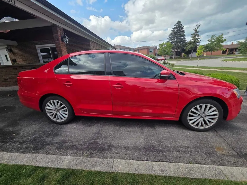 Volkswagen Jetta 2011 photo 3