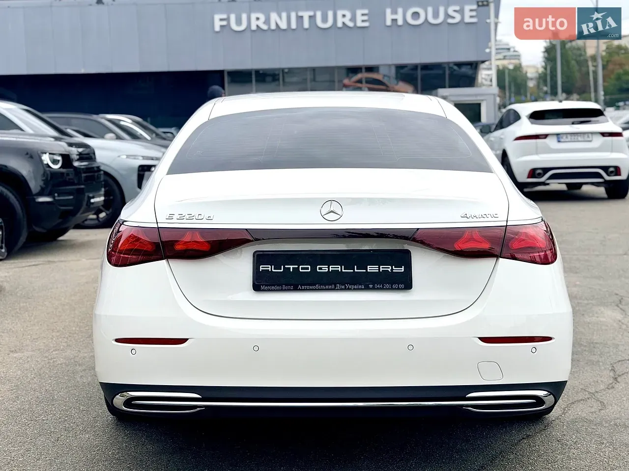 Mercedes-Benz E-Class 2024 photo 2