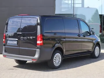 Mercedes-Benz Vito 2024 photo 2