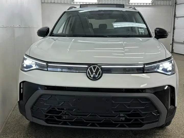 Volkswagen Taos 2025 photo 2