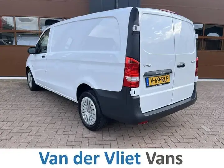 Mercedes-Benz Vito 2023 photo 3