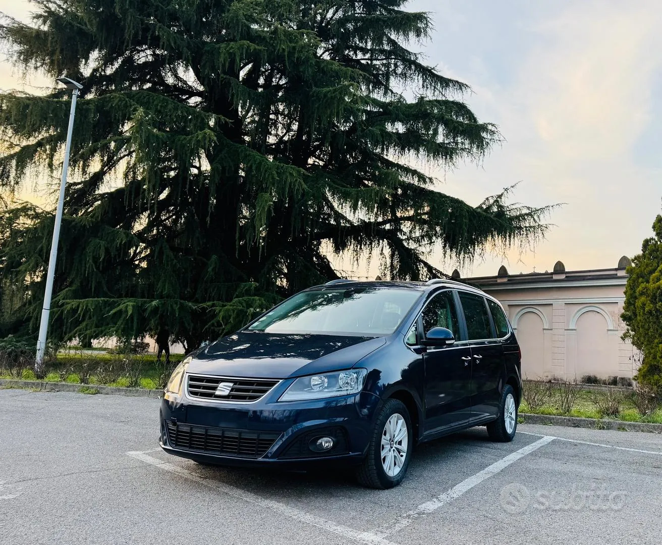 Seat Alhambra 2015 photo 2