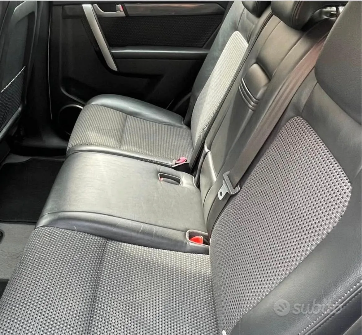 Chevrolet Captiva 2010 photo 4
