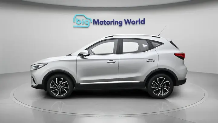 MG Mg Zs 2023 photo 5