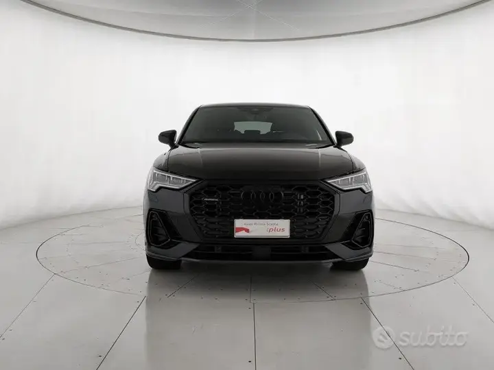 Audi Q3 2025 photo 2