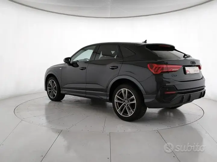 Audi Q3 2025 photo 4