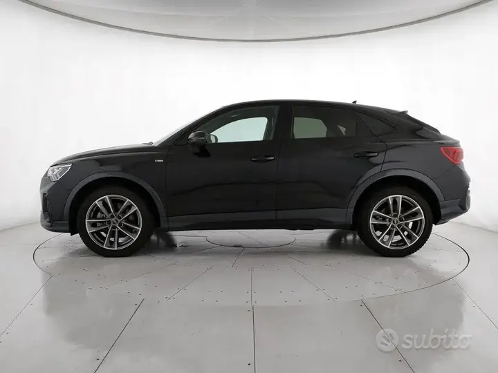 Audi Q3 2025 photo 3