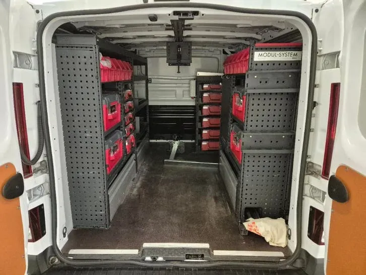 Renault Trafic 2022 photo 2