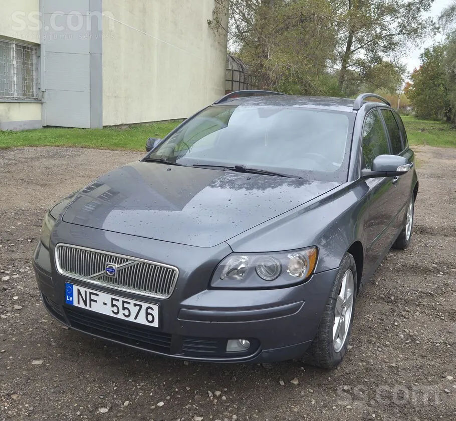 Volvo V50
