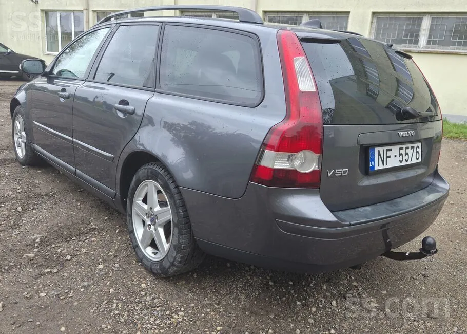 Volvo V50 2006 photo 5