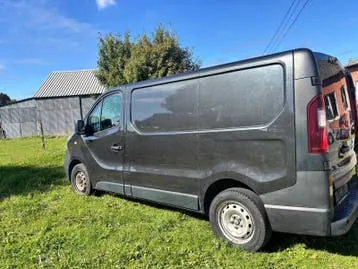 Opel Vivaro photo 2