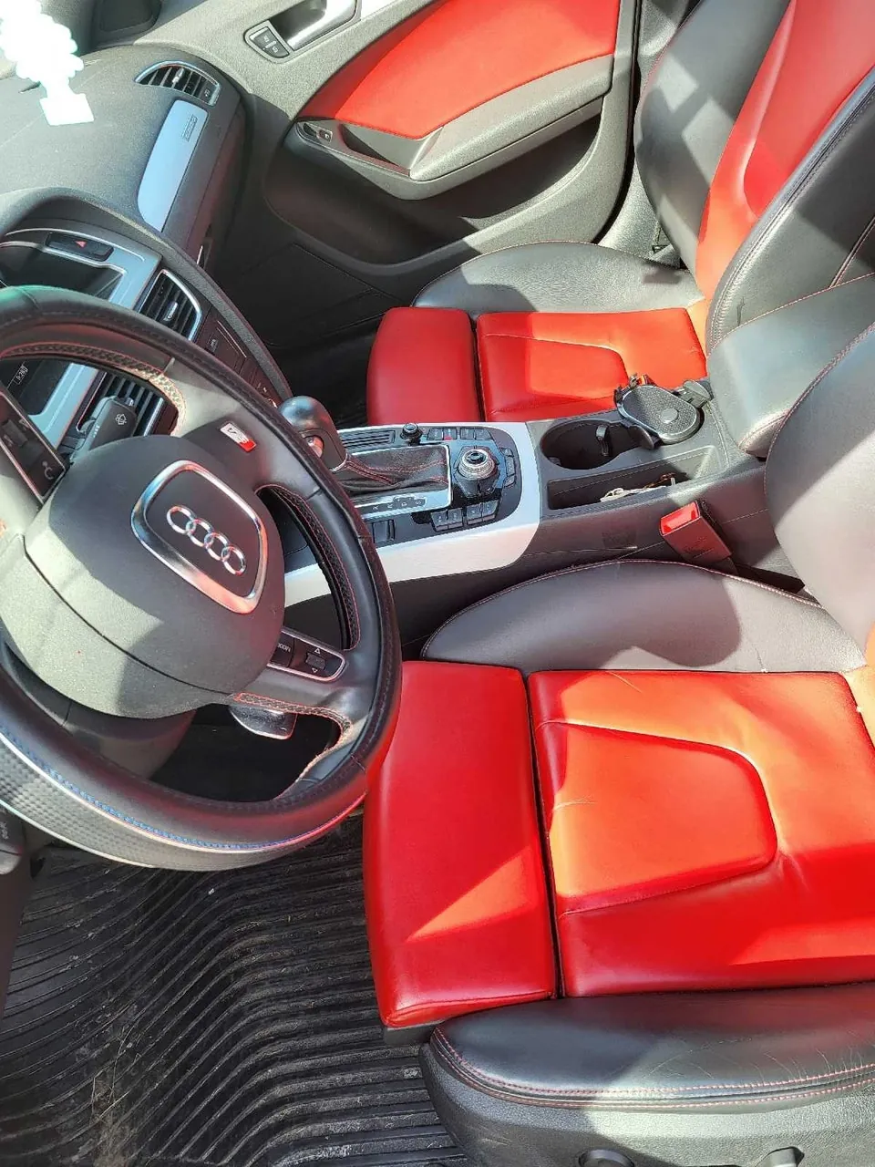 Audi S4 2012 photo 4