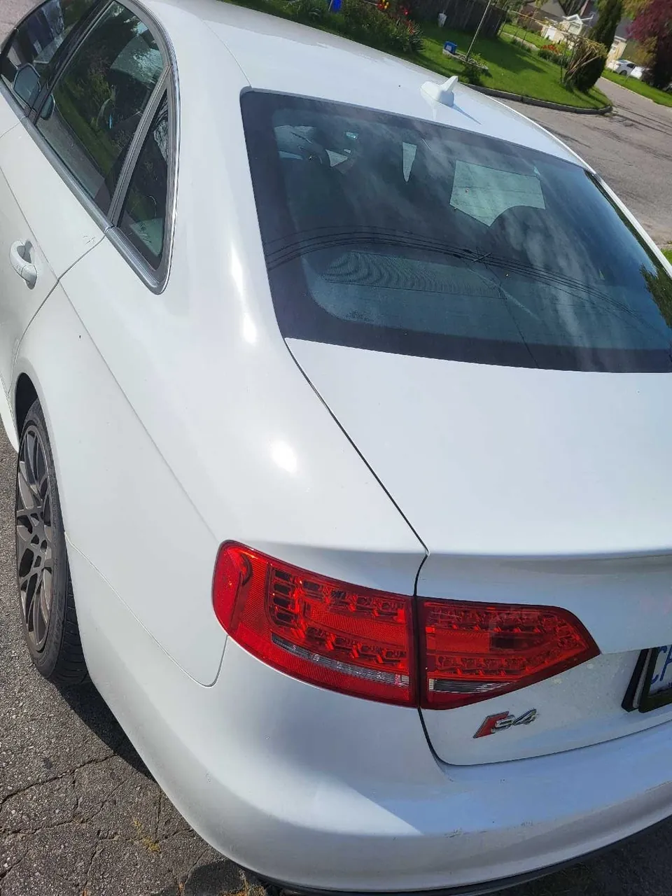 Audi S4 2012 photo 2