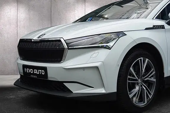 Skoda Enyaq 2023 photo 4