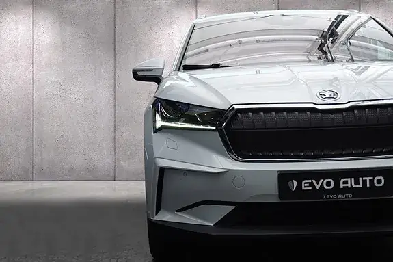 Skoda Enyaq 2023 photo 5