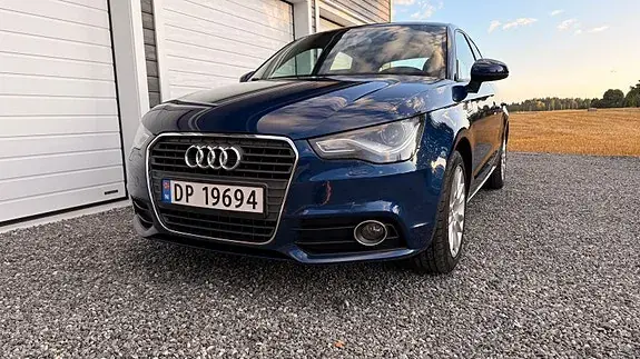 Audi A1 2013 photo 2