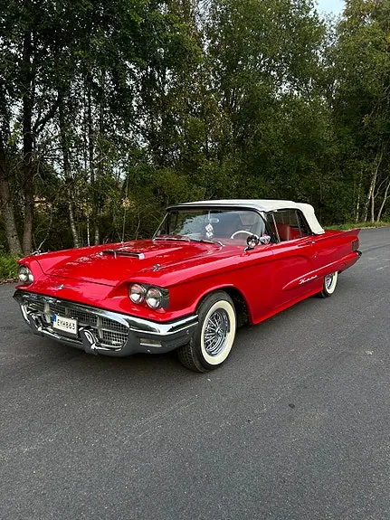 Ford Thunderbird