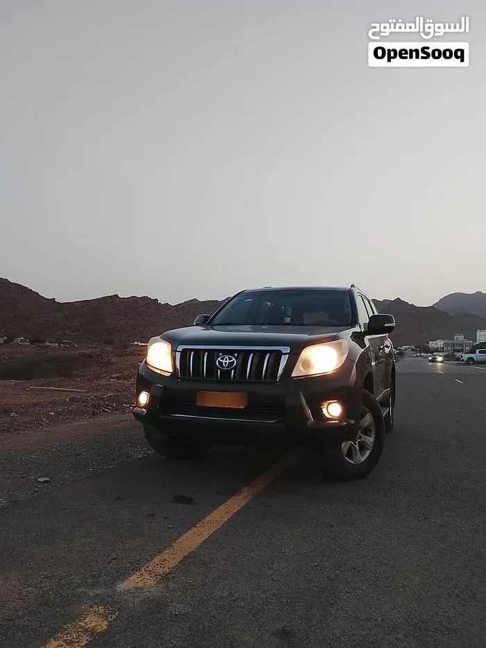 Toyota Prado 2013 photo 2