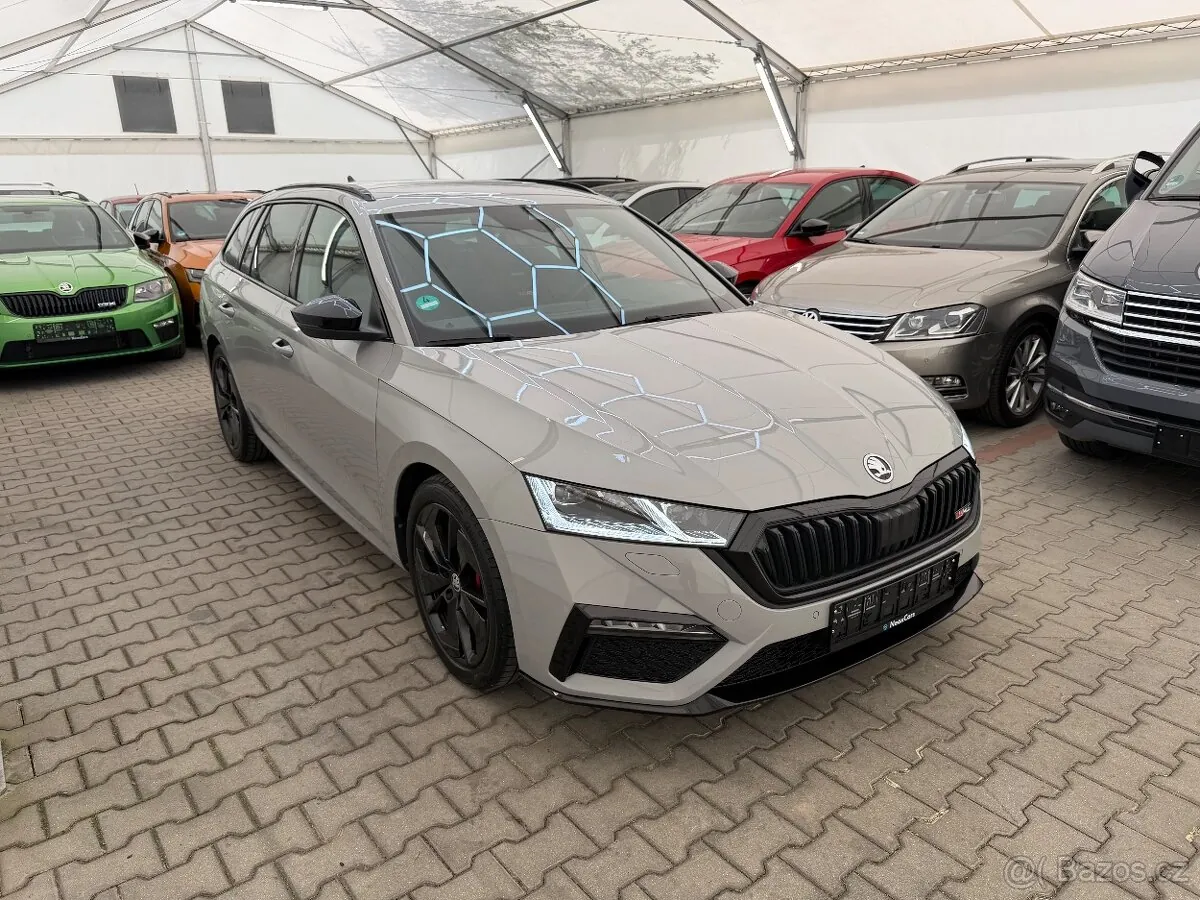Skoda Octavia 2021 photo 3