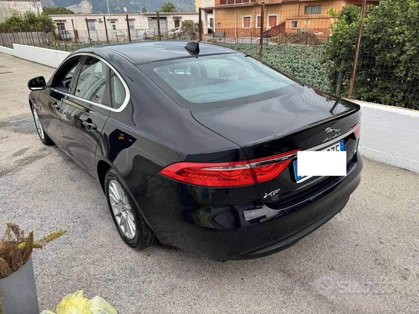 Jaguar Xf 2019 photo 5