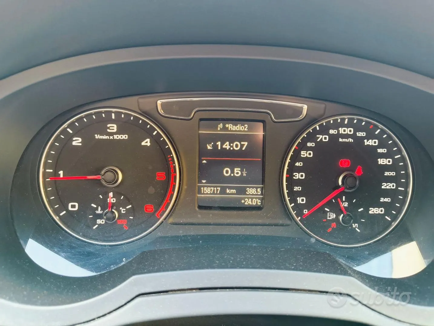 Audi Q3 2016 photo 5